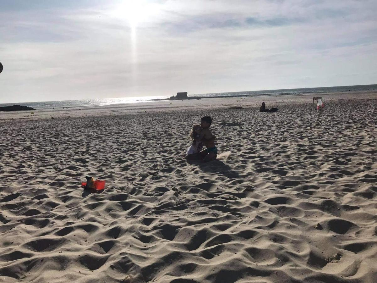 לה פורטל Fl'Heurt De Mer Appartement Au Pied De La Plage, Vue Mer מראה חיצוני תמונה
